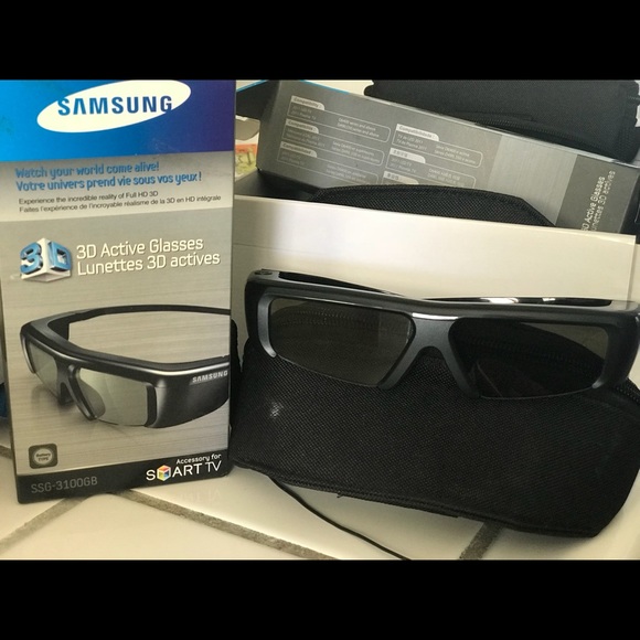 Samsung brand new 3D active glasses with batteries - Picture 2 of 2